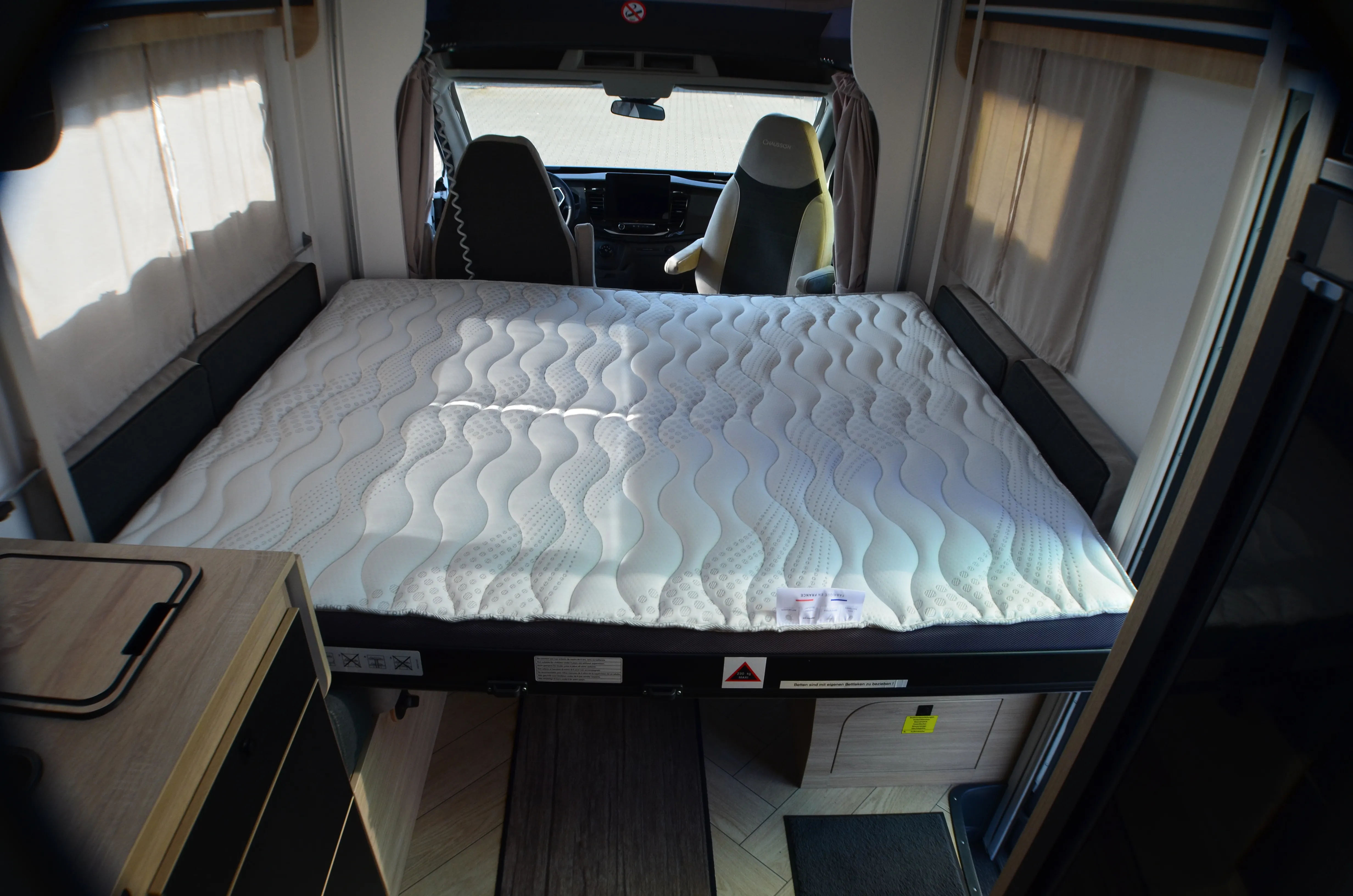  Chausson Titanium 720 im Lieferwagen von GA-Reisemobile